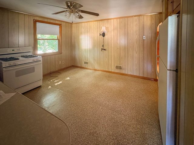 48 Home Street, Peabody, MA 01960