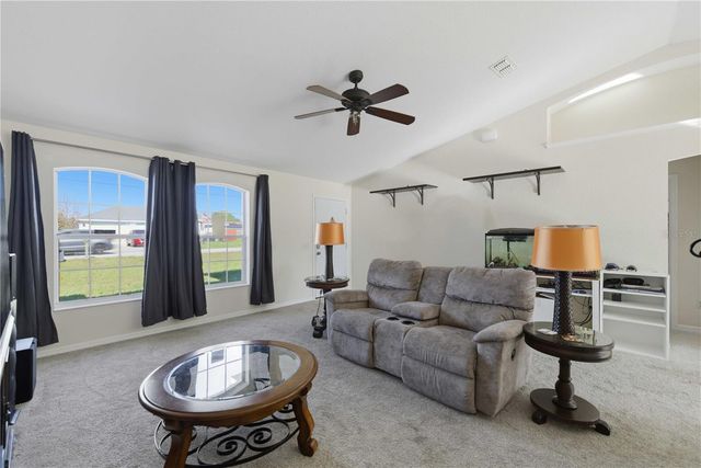 133 JUNIPER LOOP CIRCLE, Ocala, FL 34480