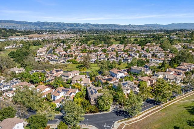 2741 Club Drive, Gilroy, CA 95020