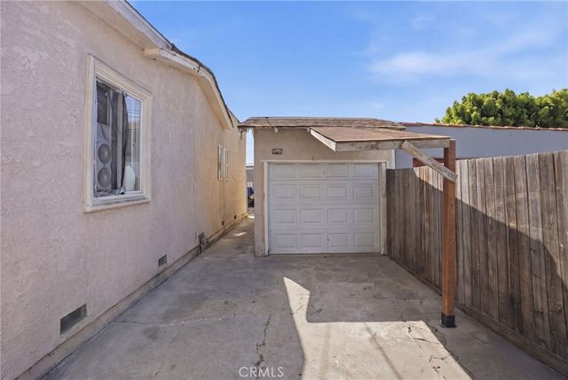 5623 Lemon Avenue, Long Beach, CA 90805