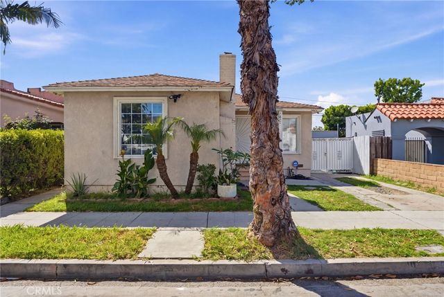 5623 Lemon Avenue, Long Beach, CA 90805