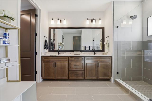 441 42ND AVENUE NE, St Petersburg, FL 33703