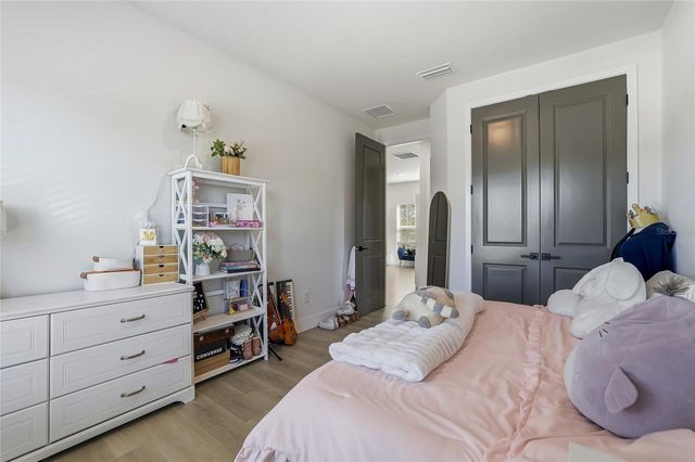 441 42ND AVENUE NE, St Petersburg, FL 33703