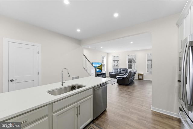 44625 WOLFHOUND SQ, Ashburn, VA 20147