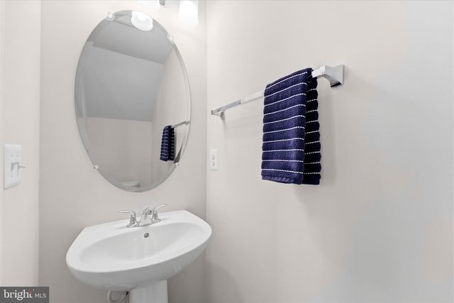 44625 WOLFHOUND SQ, Ashburn, VA 20147