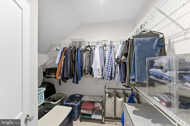 44625 WOLFHOUND SQ, Ashburn, VA 20147