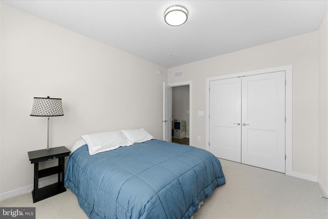 44625 WOLFHOUND SQ, Ashburn, VA 20147