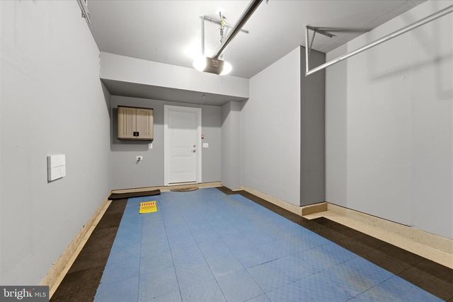 44625 WOLFHOUND SQ, Ashburn, VA 20147