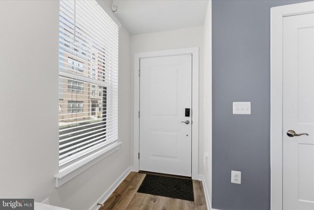 44625 WOLFHOUND SQ, Ashburn, VA 20147