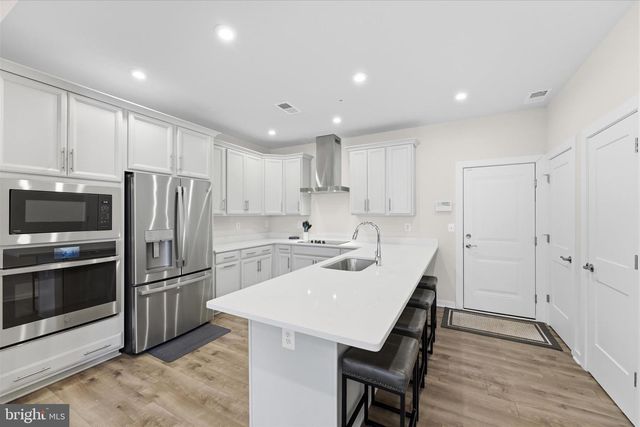 44625 WOLFHOUND SQ, Ashburn, VA 20147