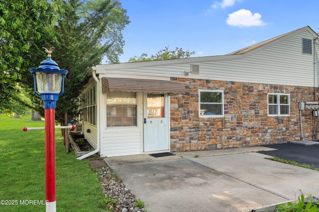 5 Chestnut Street, C, Toms River, NJ 08757