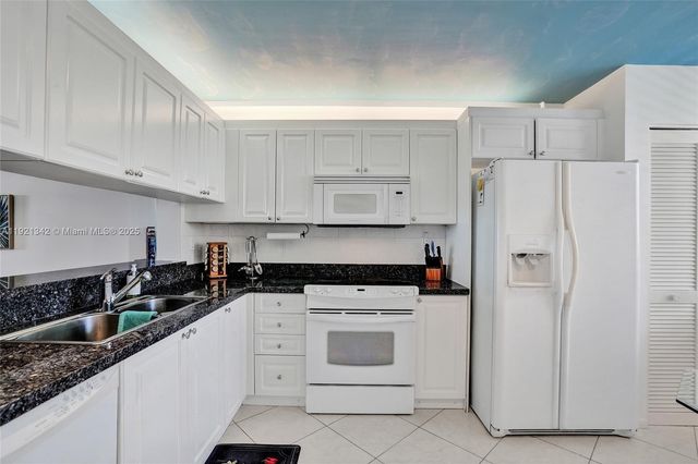 510 N Ocean Blvd 308, Pompano Beach, FL 33062