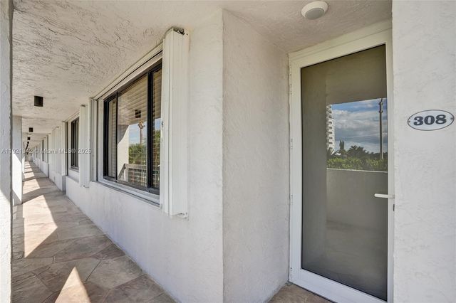 510 N Ocean Blvd 308, Pompano Beach, FL 33062