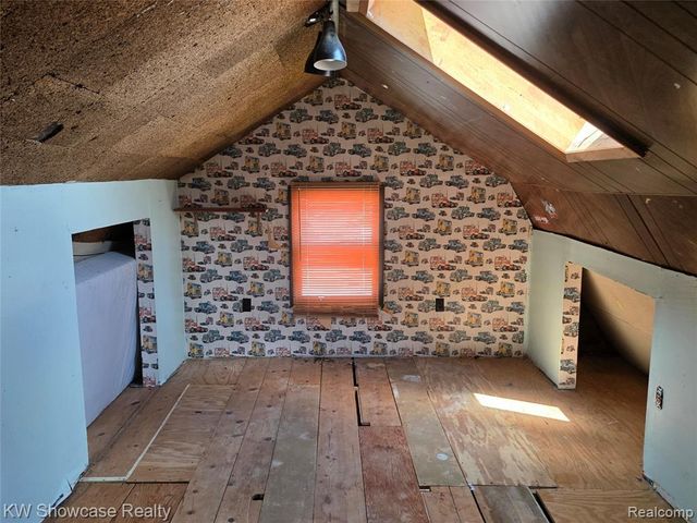 6354 Bennett Lake Road, Fenton, MI 48430