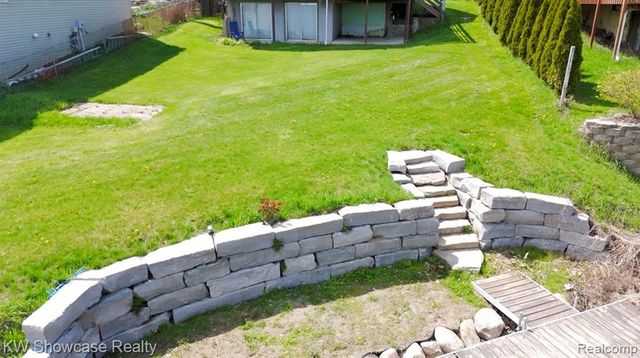 6354 Bennett Lake Road, Fenton, MI 48430