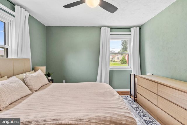 12 BUCKNELL AVE, Stratford, NJ 08084