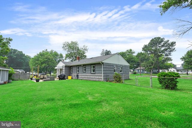 12 BUCKNELL AVE, Stratford, NJ 08084