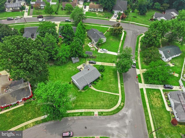 12 BUCKNELL AVE, Stratford, NJ 08084