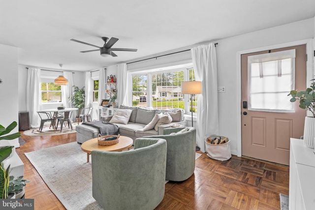 12 BUCKNELL AVE, Stratford, NJ 08084