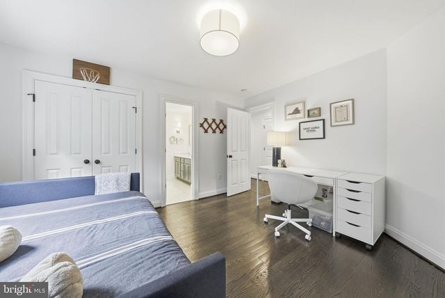 1527 N RANDOLPH ST, Arlington, VA 22207