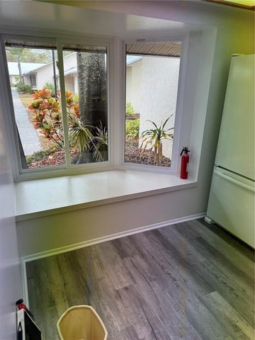 829 3RD AVENUE SW 2, Largo, FL 33770