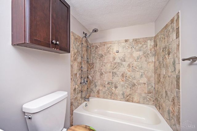 382 Walnut Lane, Mason, OH 45040