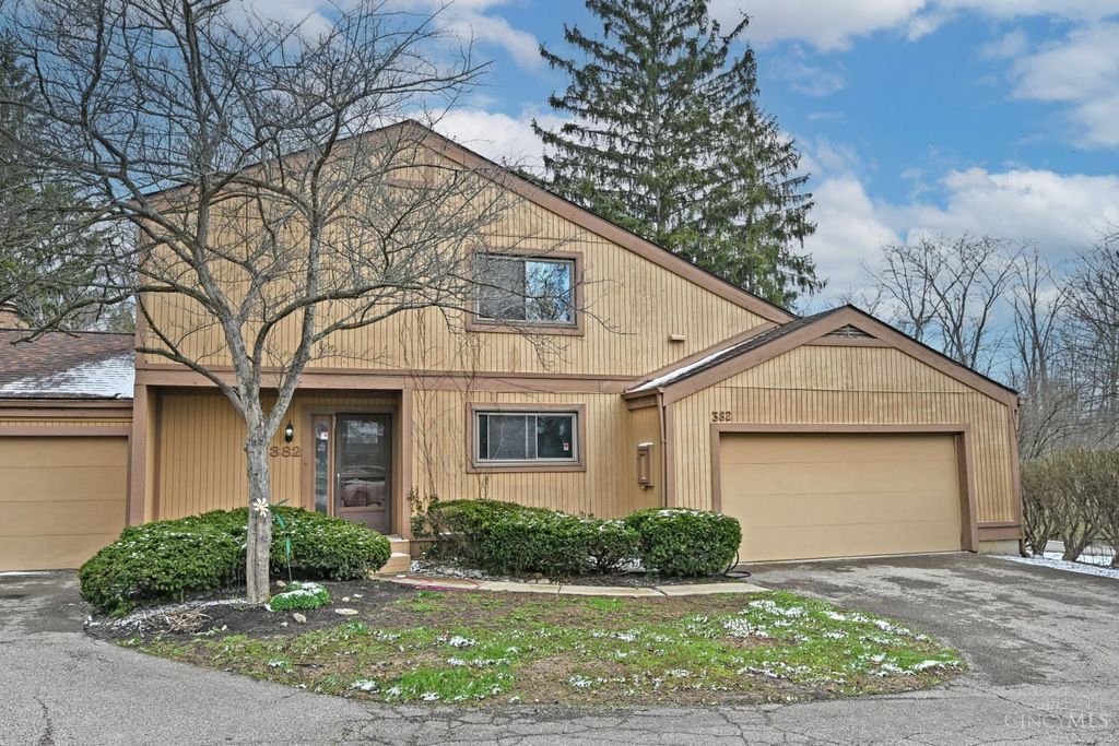 382 Walnut Lane, Mason, OH 45040