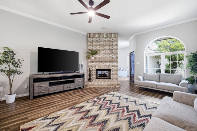 1517 Palisades Drive, Carrollton, TX 75007