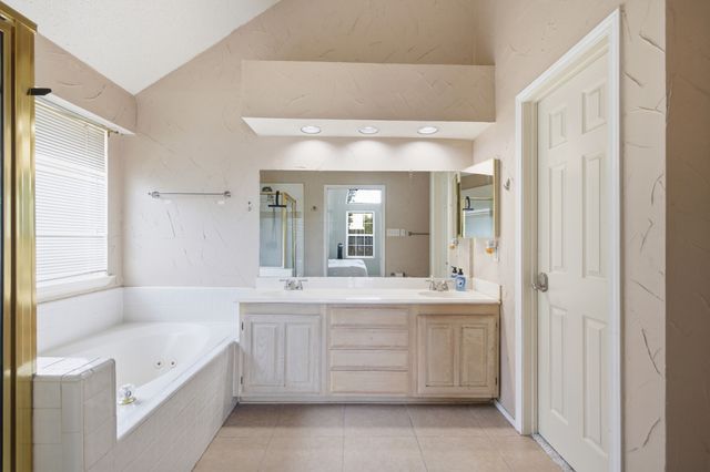 1517 Palisades Drive, Carrollton, TX 75007