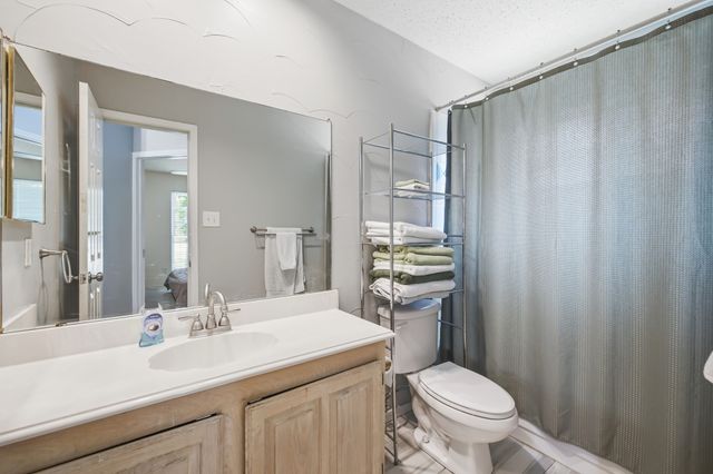 1517 Palisades Drive, Carrollton, TX 75007