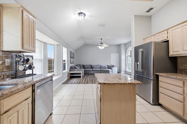 1517 Palisades Drive, Carrollton, TX 75007