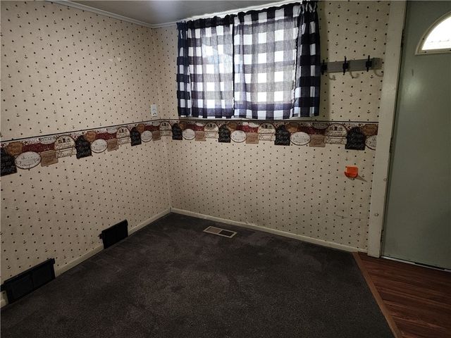 35 Beallsville Rd, East Bethlehem, PA 15333