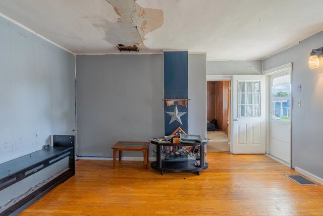 314 THIRD ST, Shenandoah, VA 22849
