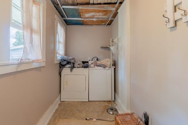 314 THIRD ST, Shenandoah, VA 22849