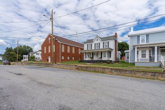 314 THIRD ST, Shenandoah, VA 22849