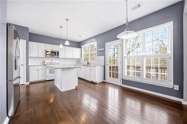 6250 Turfway Drive, Cumming, GA 30040