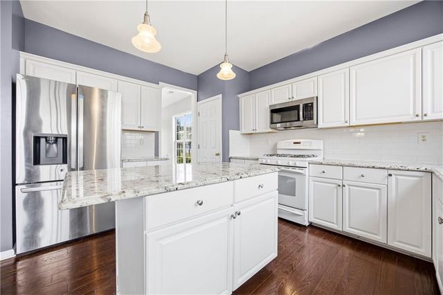 6250 Turfway Drive, Cumming, GA 30040