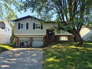 5813 Somers Drive, Indianapolis, IN 46237