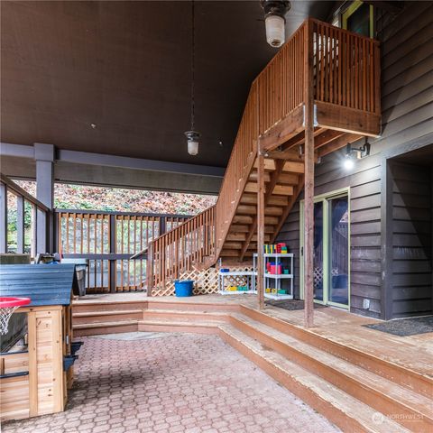 4315 Tumwater Valley Drive SE, Tumwater, WA 98501
