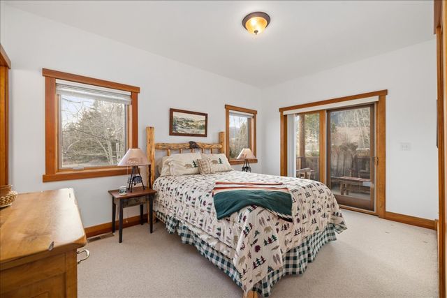 15 SKI Lane, Red Lodge, MT 59068