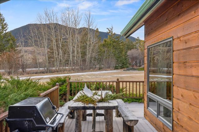 15 SKI Lane, Red Lodge, MT 59068
