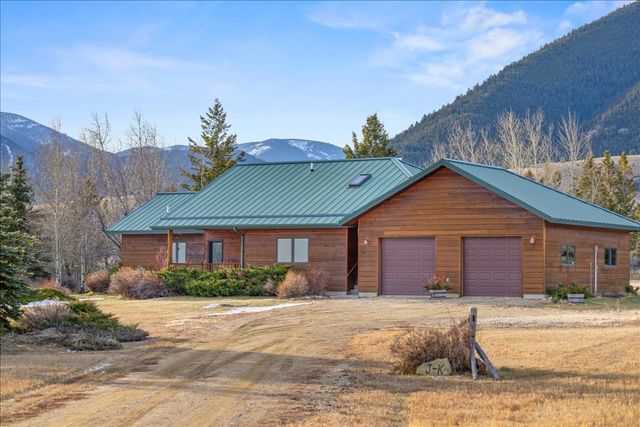 15 SKI Lane, Red Lodge, MT 59068