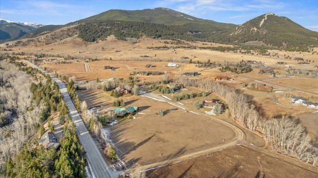 15 SKI Lane, Red Lodge, MT 59068