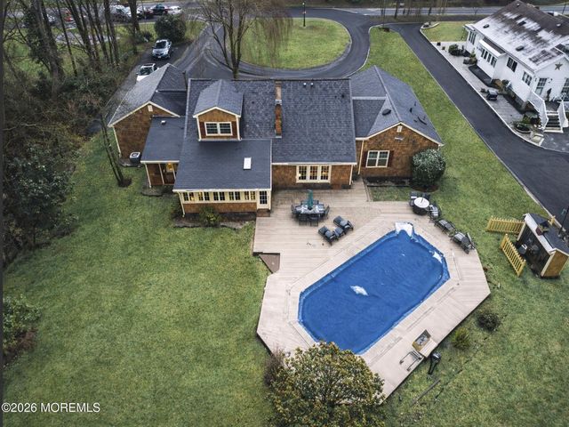 402 Main Street, Manalapan, NJ 07726