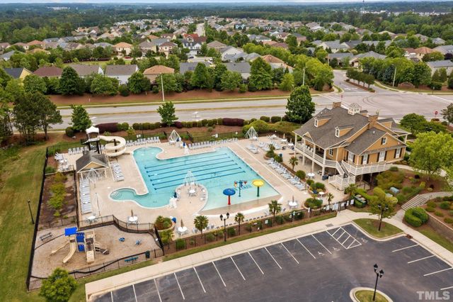 236 Duck Mill Circle, Cary, NC 27519