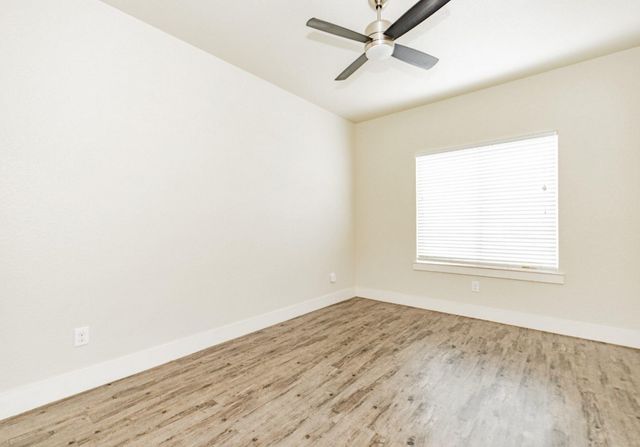 3221 Elihu Street 209, Dallas, TX 75210