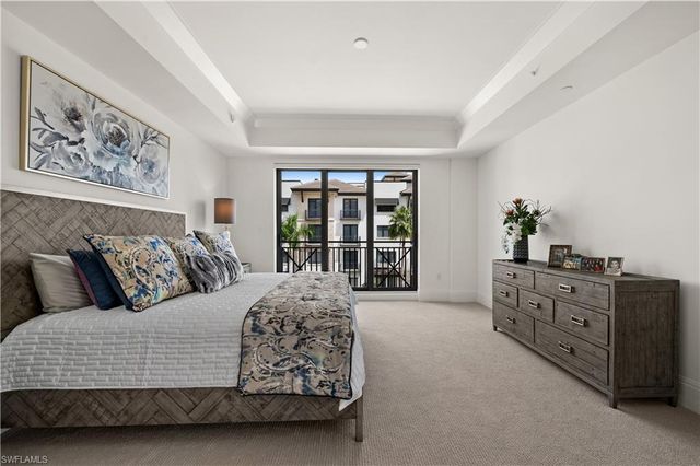 1130 3rd AVE S # 309, Naples, FL 34102