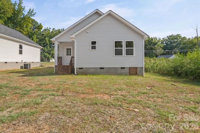 299 N Long Street, East Spencer, NC 28039