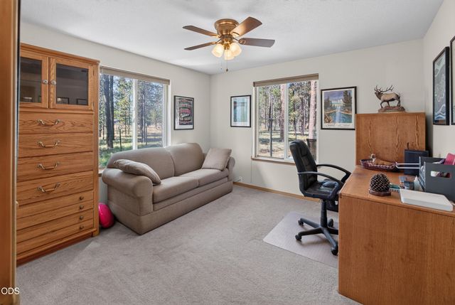 52635 Howard Lane, La Pine, OR 97739