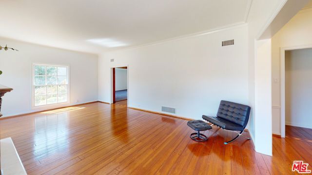 525 N Rexford Drive, Beverly Hills, CA 90210